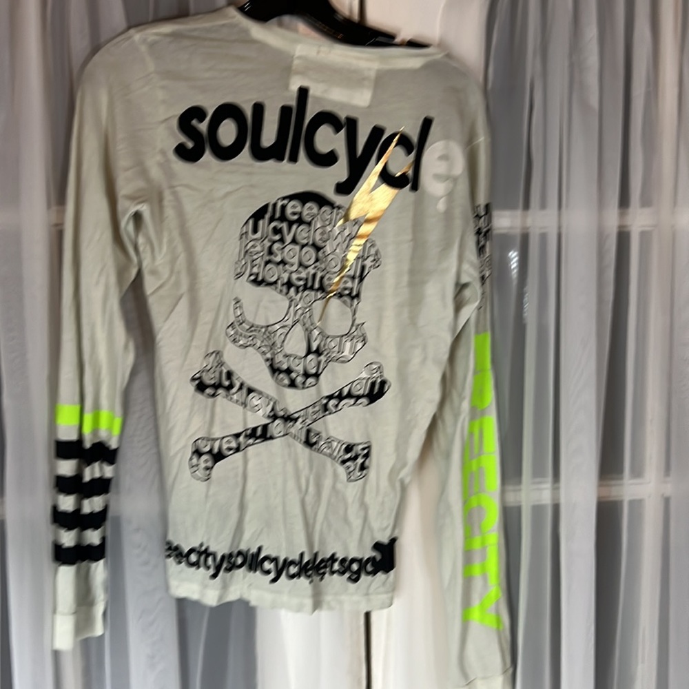 Freecity x SoulCycle Women’s Small Long Sleeve Skull Graphic Tee mint G Green - Picture 4 of 10